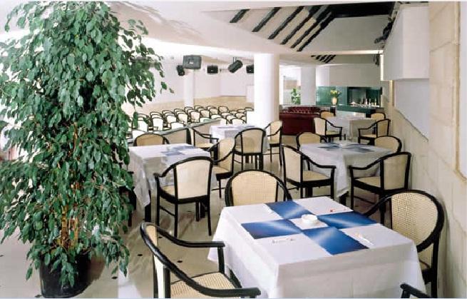 Hyencos Hotel Calos Torre San Giovanni Ugento Restoran gambar